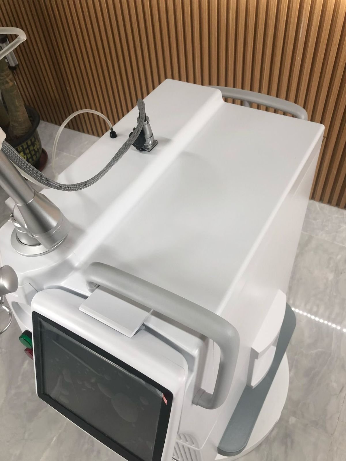 Hydrafacial / Multifunction Unit